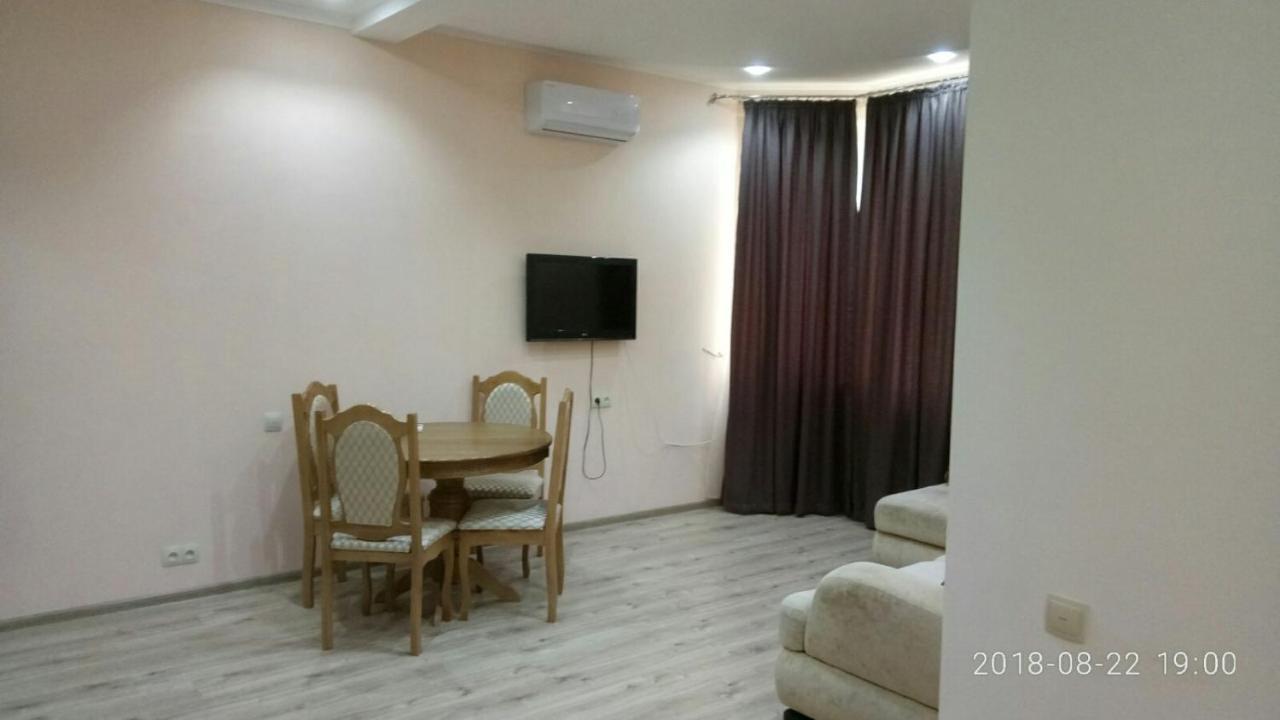 Аппартаменти Чудо City Odessa Ngoại thất bức ảnh